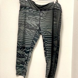 Nike Gray Leggings 3 XL